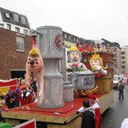 Rosenmontags-Tribüne (04.02.08)