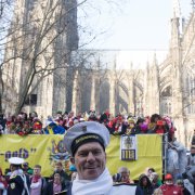 Rosenmontags-Tribüne (16.02.15)