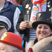 Rosenmontags-Tribüne (16.02.15)