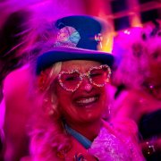 PartyDl_1117DL1_9337